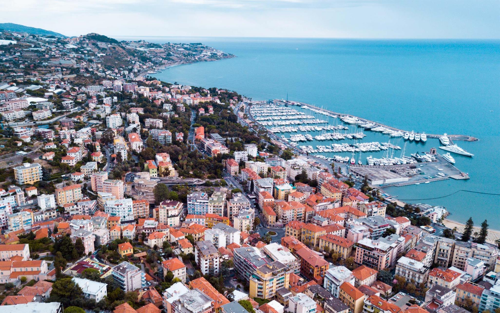 Sakura Inn Sanremo Exteriör bild